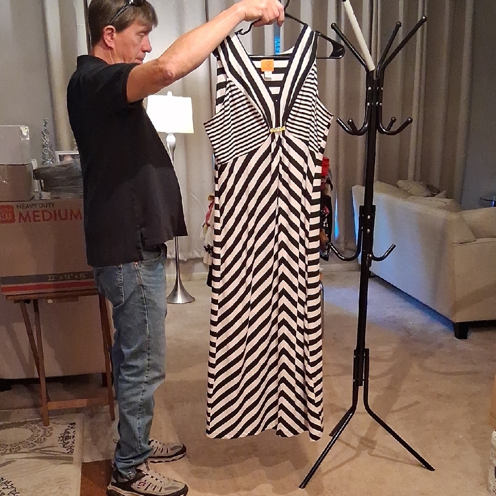 Ruby Rd. Black and White Chevron Maxi Dress